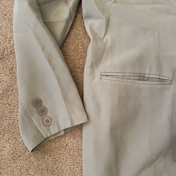 Josephine Chaus Collection Grey Suit Jacket Size 6 Shoulder Pads Button LIKE NEW - Picture 2 of 4